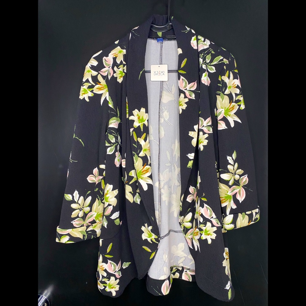Black Floral Blazer